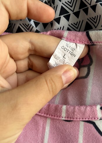 Diğer Pembe Hello Kitty Desenli Kadın Pijama Takımı