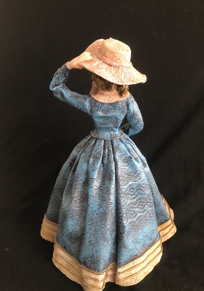 Mavi Pastel Renkli Kadın Bebek - Görsel 3