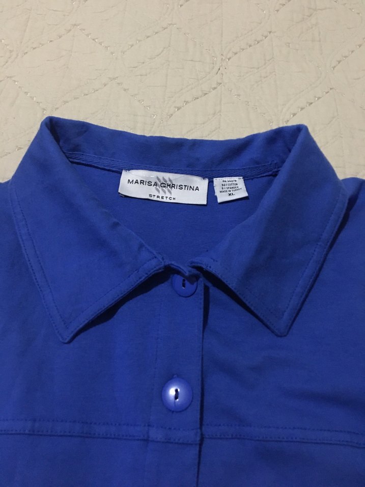 Mavi Düğmeli Kadın Uzun Kollu Gömlek - Görsel 5