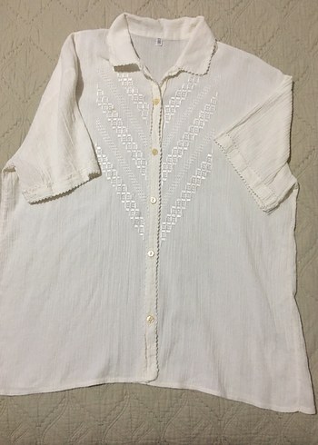 Düğmeli Beyaz Kısa Kollu Pamuklu Gömlek - Görsel 4