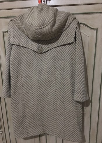 Desenli Yüzde Yüz YünUzun Kışlık Kaban - Görsel 2