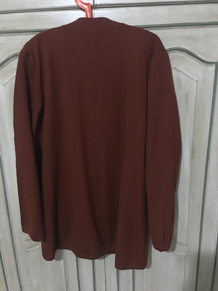 Düğmeli kiremit rengi Midi Kadın Hırka - Görsel 2