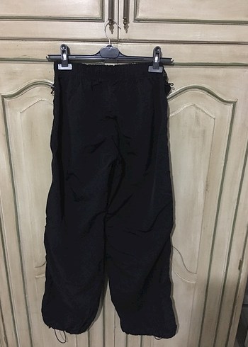 Siyah Kadın Rahat Kesim Pantolon - Görsel 2