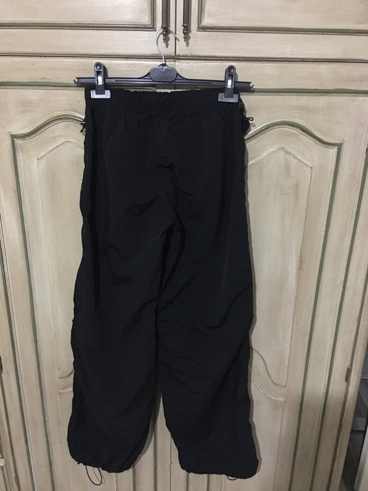 Siyah Kadın Rahat Kesim Pantolon - Görsel 2