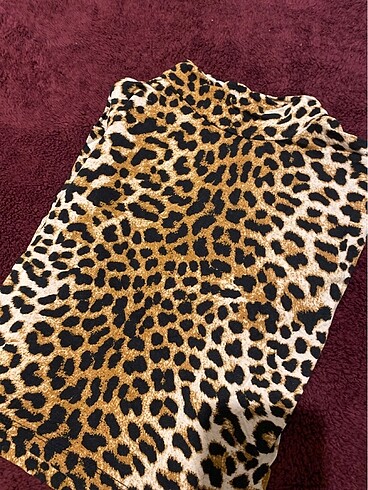 Leopar desenli uzun kollu crop