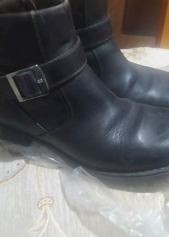 Siyah Deri Tokalı Biker Kadın Bot - Görsel 4