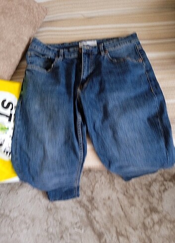 3 adet kot pantolon 250