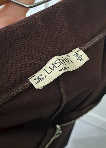 Kadın Kahverengi Fermuarlı Kumaş Pantolon - Görsel 4