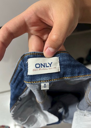 Trendyol & Milla Kadın Lacivert Beli Kemerli Dar Kesim Jean