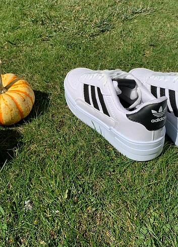 Adidas dassler 