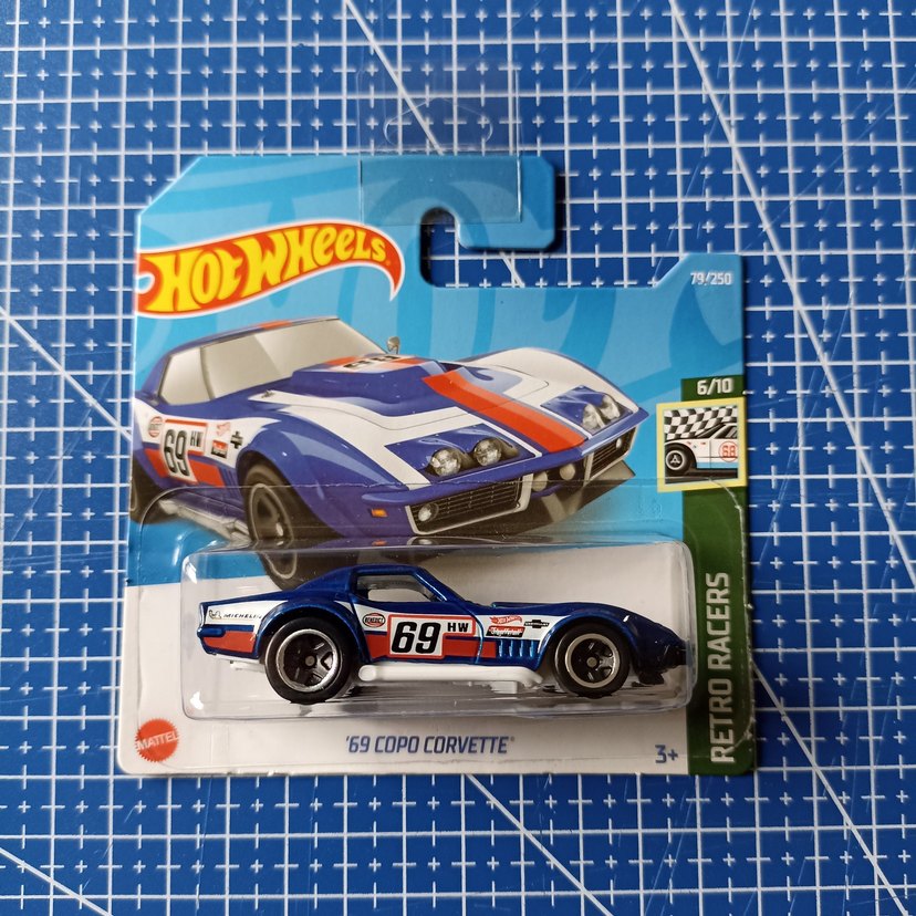Hot Wheels Chevrolet Corvette 12 Araçlık Set - Görsel 5