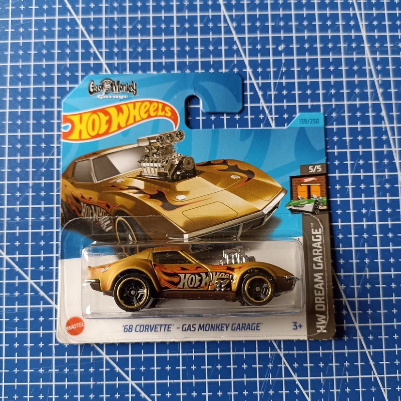 Hot Wheels Chevrolet Corvette 12 Araçlık Set - Görsel 2