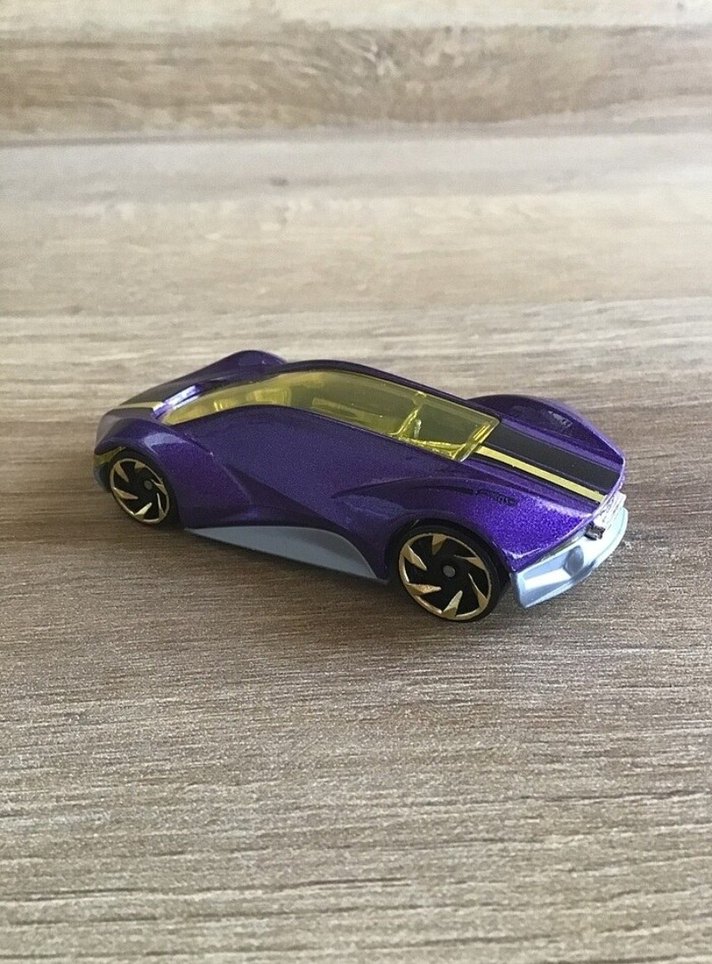 Hot Wheels Exotiqique - Görsel 3