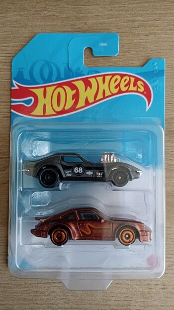 Porsche 934 - Gas Monkey Corvette
