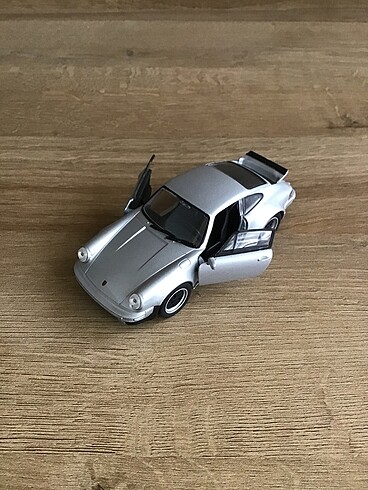 Beden Porsche Welly