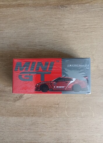 LBWK Nissan GTR35 - Mini GT