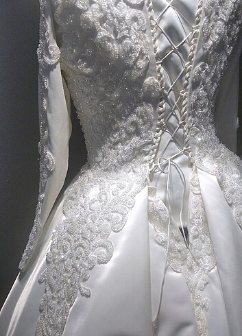 Saten gelinlik - Görsel 16