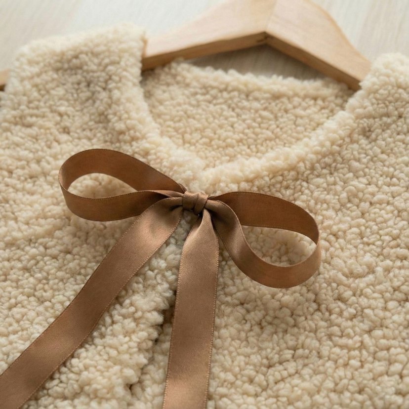 Kız Çocuk Bej Triko Yelek - Görsel 2