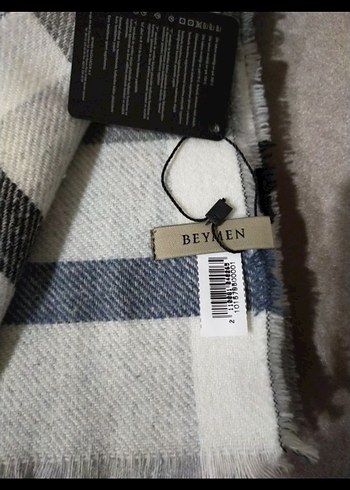 Beden Beymen Gri Desenli TV battaniyesi