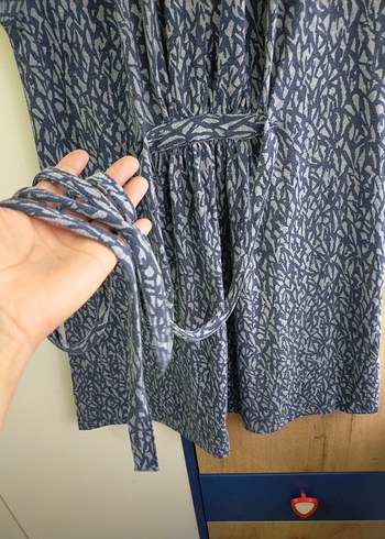 40 Beden gri Renk Zara Gri V Yakalı Midi Elbise