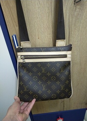 Louis vuitton askılı çanta