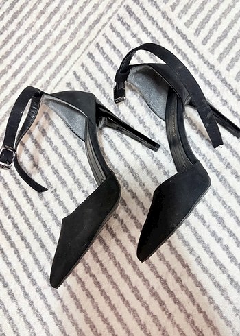 Diğer Diger Siyah Stiletto Tokalı Kadın Ayakkabı