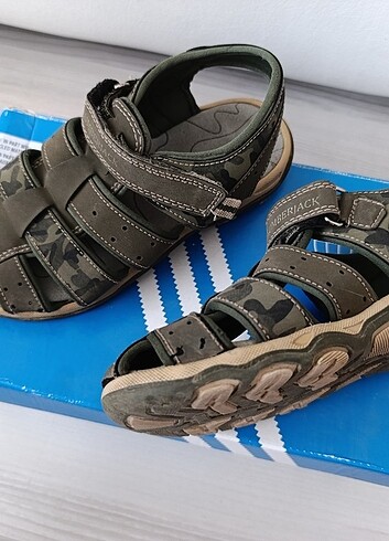 Erkek çocuk sandalet ayakkabı