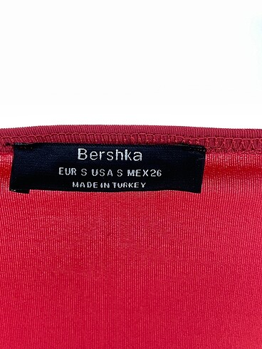 s Beden kırmızı Renk Bershka Bluz %70 İndirimli.