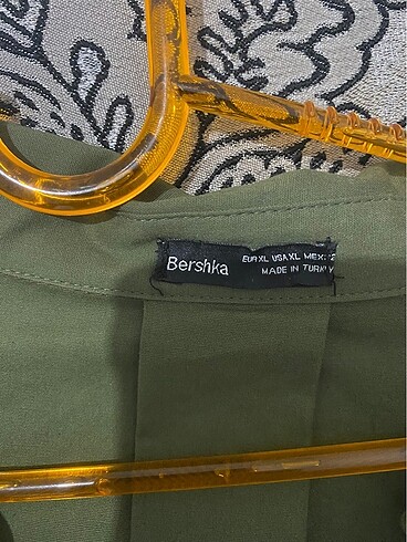 Bershka Crop gömlek