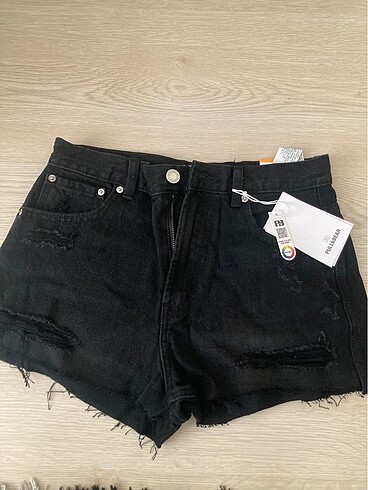 Pull and Bear Kadın Kot Şort