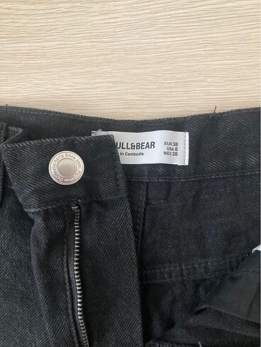 Pull and Bear Pull and Bear Kadın Kot Şort