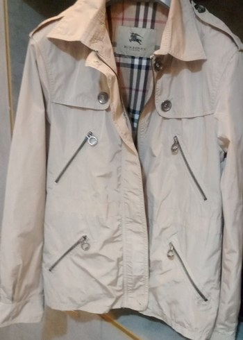 Burberry 38