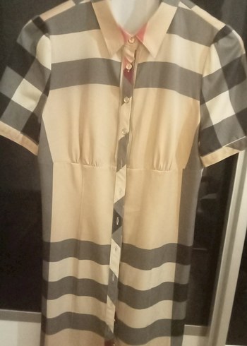 Burberry 36