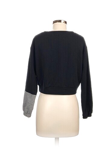 m Beden Trendyol & Milla Sweatshirt %70 İndirimli.