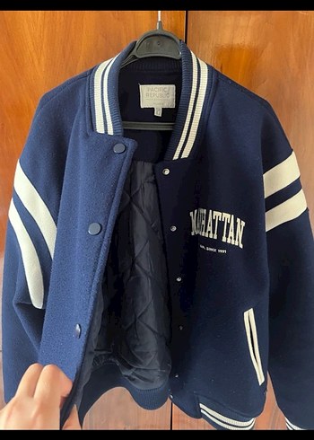 Pull and bear Mavi Düğmeli Kadın Bomber Ceket - Görsel 3