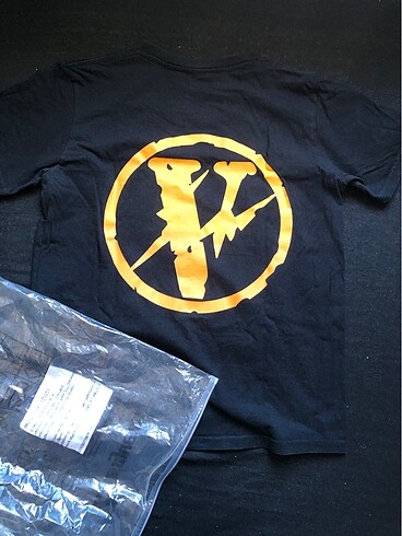 VLONE FRİENDS LİGHTNİNG PRİNT TEE
