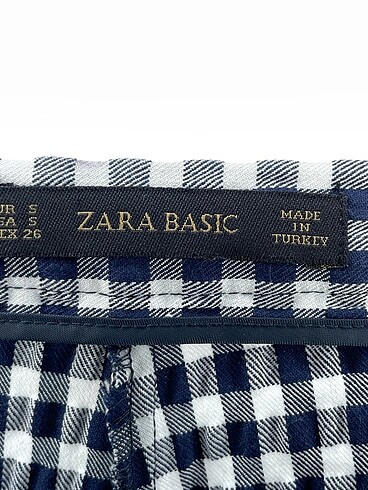 s Beden çeşitli Renk Zara Düz Kesim %70 İndirimli.