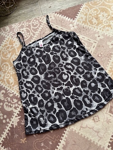 Diğer Leoparlı Şortlu Pijama Takımı