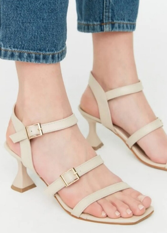 zarif topuk bantlı Sandalet  - Görsel 3