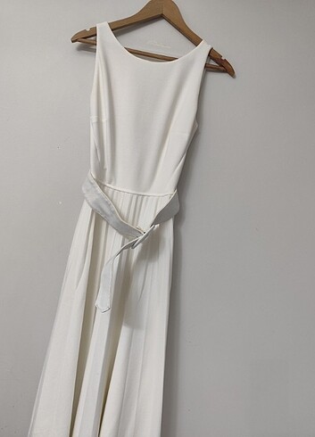 Beyaz şık elbise - Görsel 3