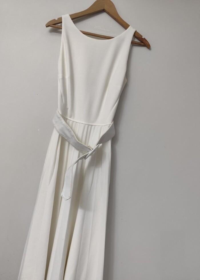 Beyaz şık elbise - Görsel 3