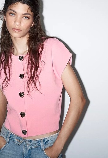 Zara kalp detaylı düğmeli bluz