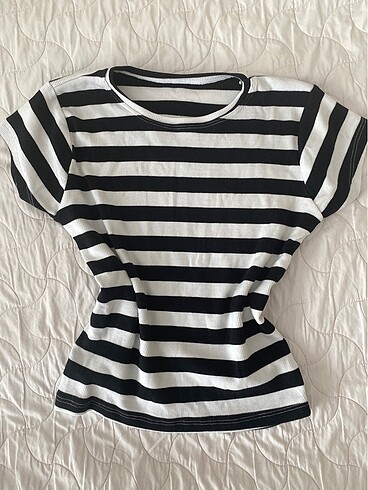 çizgili tshirt
