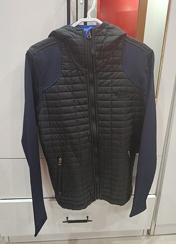 The North face üst