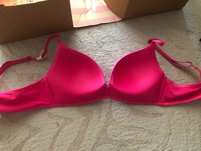 Victoria s Secret Victorias secret balensiz sütyen