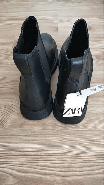 Zara Zara erkek bot