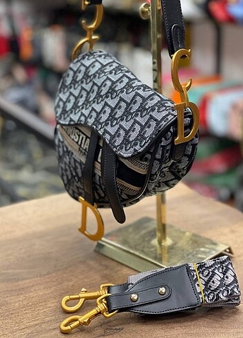 Dior Çanta Modelimiz 