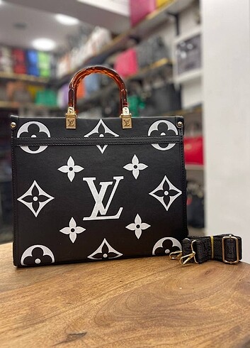 Louis Vuitton Louis Vuitton Kol Ve Capraz Omuz Çantası