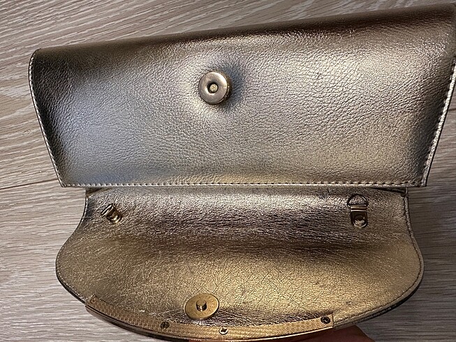  Beden Gold detaylı el çantası portföy