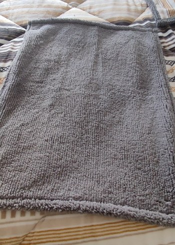 Gri Çift Taraflı Yumuşak Yatak Örtüsü - Görsel 5